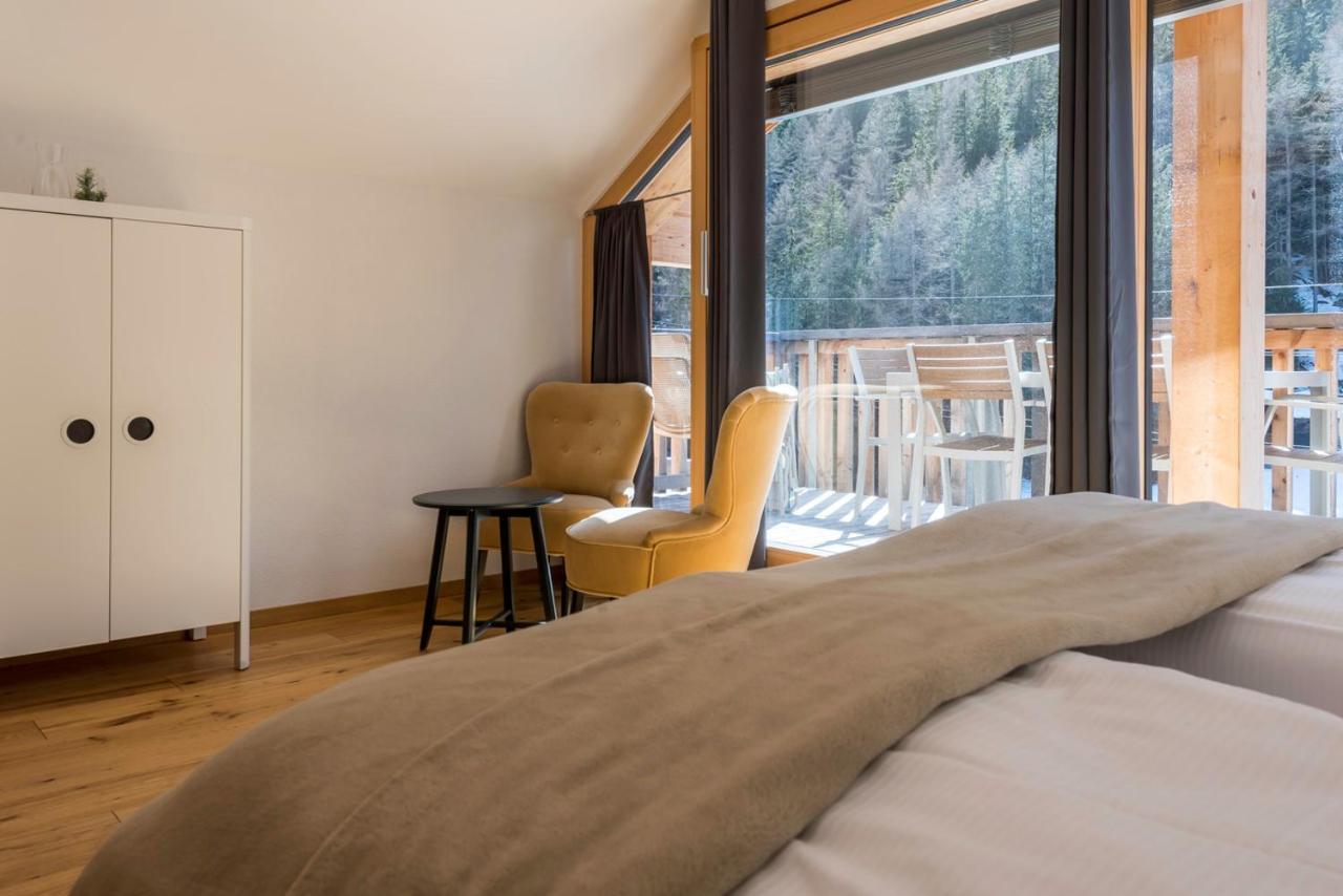 Montela Hotel & Resort - Suiten Saas-Grund Buitenkant foto